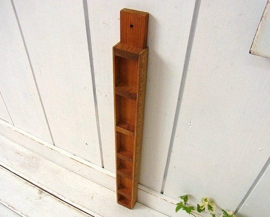 ハンドメイドのルーラー製・小さなヴィンテージ・シェルフ/飾り棚 USA