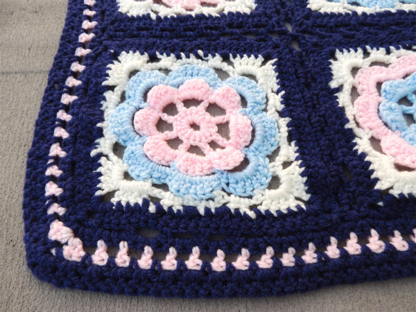 モチーフ編み・ハンドメイド・大判サイズ・ニットブランケット/グラニーブランケット/未使用