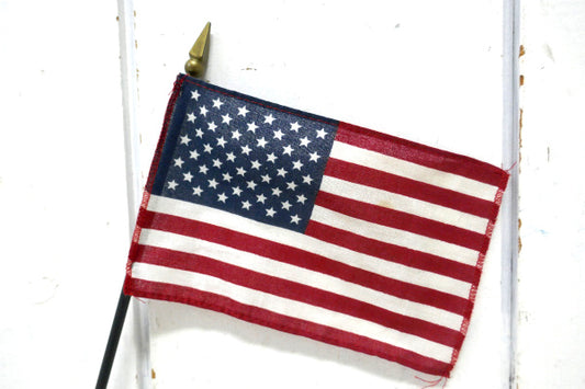 50星 アメリカ合衆国・ヴィンテージ USA 星条旗 アメリカンフラッグ 布製 ポール付き