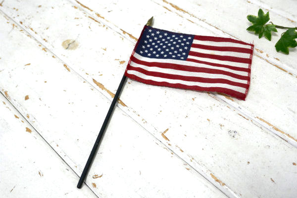 50星 アメリカ合衆国・ヴィンテージ USA 星条旗 アメリカンフラッグ 布製 ポール付き