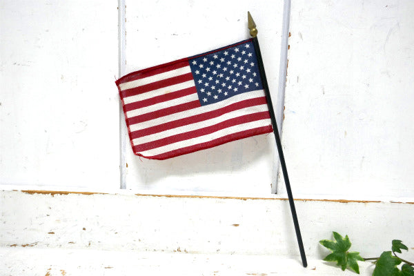 50星 アメリカ合衆国・ヴィンテージ USA 星条旗 アメリカンフラッグ 布製 ポール付き