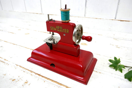 ミシン ドイツ製 SEW MASTER 赤 メタリック アンティーク・子供用 トイミシン おもちゃ