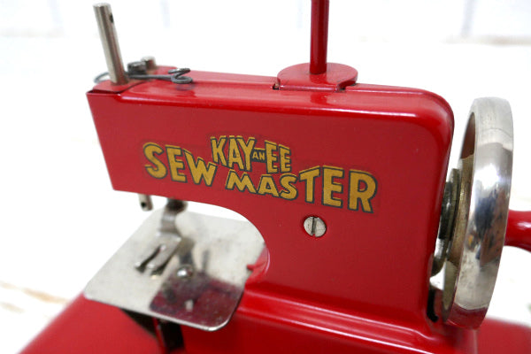 ミシン ドイツ製 SEW MASTER 赤 メタリック アンティーク・子供用 トイミシン おもちゃ
