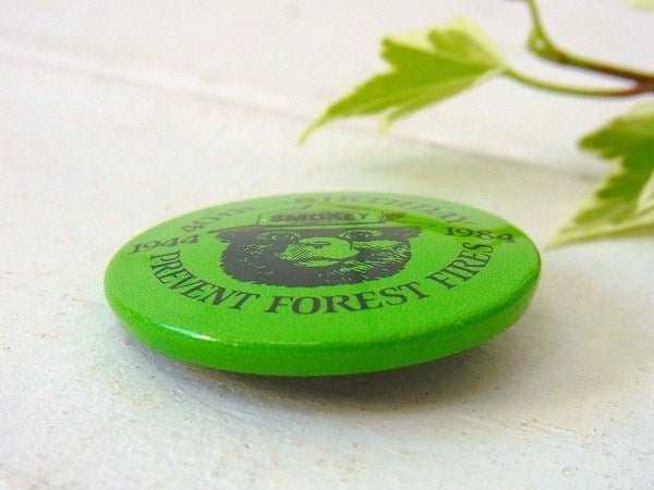 【スモーキーベア】40周記念品・80'sヴィンテージ・缶バッジ(グリーン)　USA