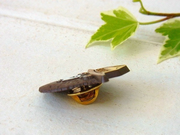 【スモーキーベア】小さなヴィンテージ・ピンバッジ　USA