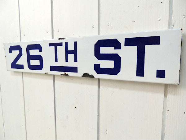 26TH ST ホーロー製・ヴィンテージ・ストリートサイン 看板 アメリカンビンテージ USA