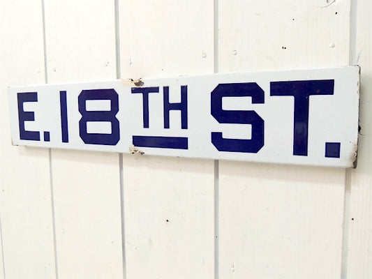 E.18TH ST. ホーロー製・CALIF ビンテージ・ストリートサイン 街路サイン 看板 USA