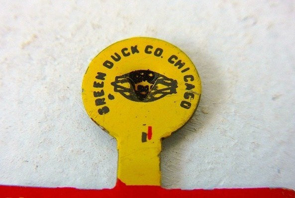 【スモーキーベア/熊】ティン製・60's/ヴィンテージ・ピンバッジ/USA/アクセサリー