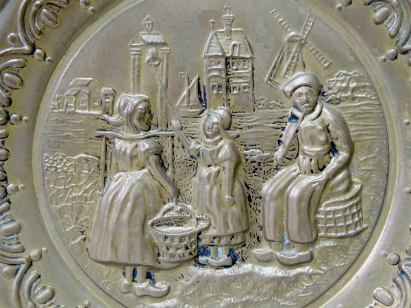 【イギリス製・英国・人物・風景画】真鍮製・アンティーク・壁飾・飾り皿