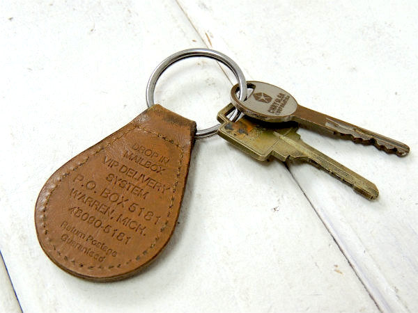 【クライスラー・アメ車】ヴィンテージ・革・茶色・レザーキーホルダー・鍵2本付き・モーター系