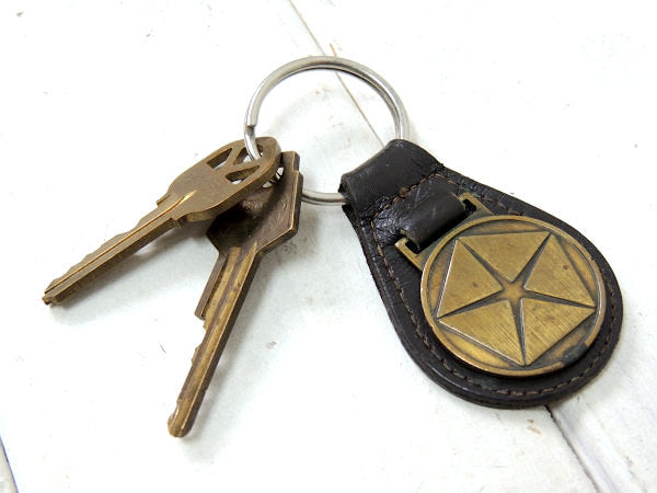 【クライスラー・アメ車】ヴィンテージ・革・黒色・レザーキーホルダー・鍵2本付き・モーター系
