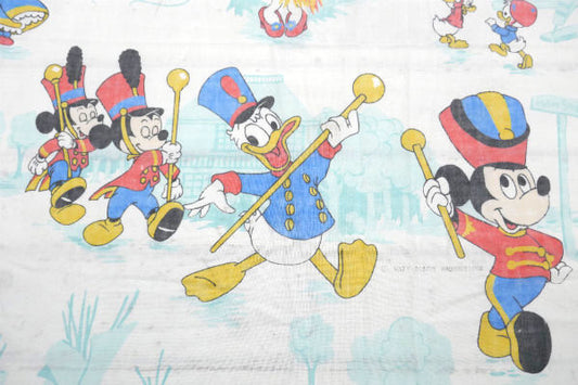 ミッキー&フレンズ ディズニーランド柄 ヴィンテージ ユーズドシーツ(ボックスタイプ) USA