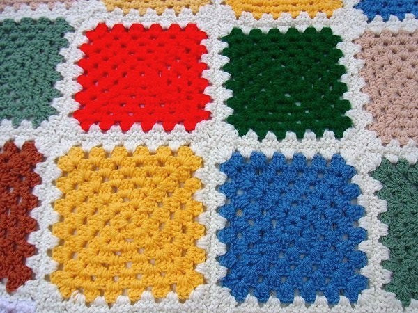 カラフルなモチーフ編み・ヴィンテージ・ニットブランケット/ひざ掛け USA