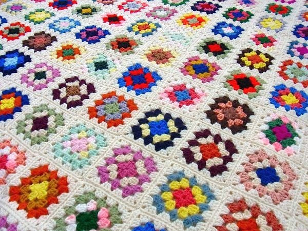 モチーフ編み・アンティーク・グラニーブランケット/ニットブランケット　USA