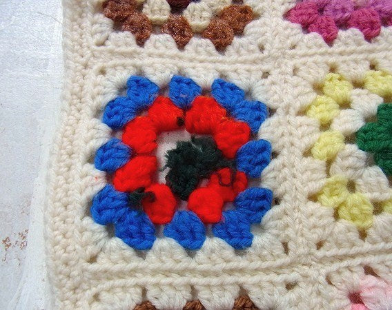 モチーフ編み・アンティーク・グラニーブランケット/ニットブランケット　USA