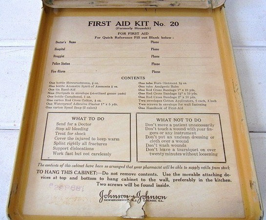 【ジョンソン&ジョンソン】ファーストエイド・アンティーク・救急箱/メディスンキャビネット USA