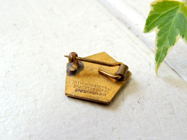 1920~VICARIA・教会・ハンドパワー・立体モチーフ・ブローチ・バッジ・キリスト