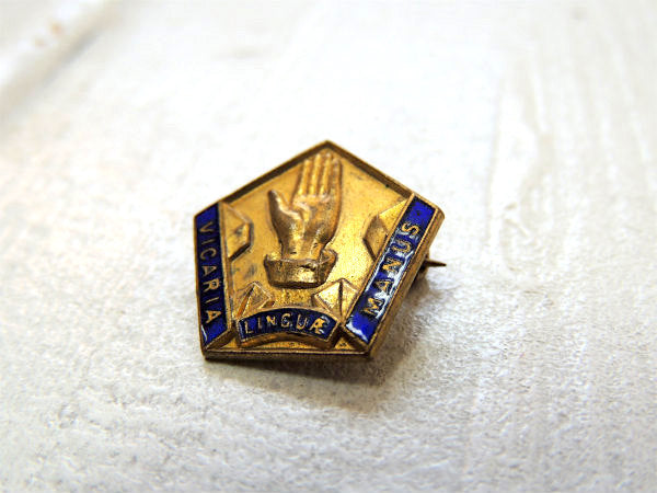 1920~VICARIA・教会・ハンドパワー・立体モチーフ・ブローチ・バッジ・キリスト