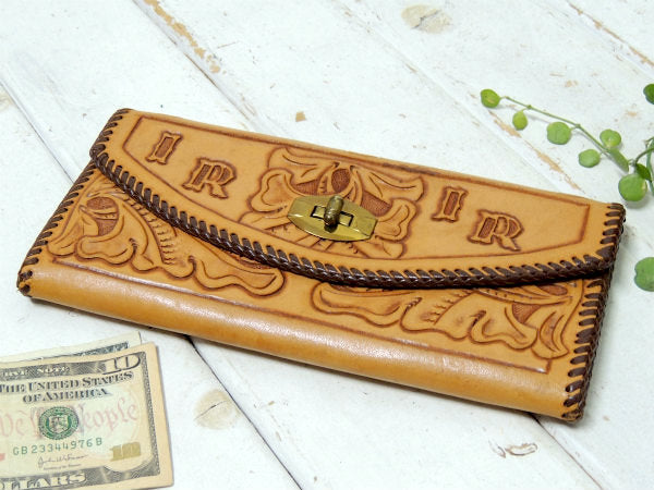 イニシャル&花柄・型押し・レザー製・ヴィンテージ・ウォレット・革・長財布・レザー小物