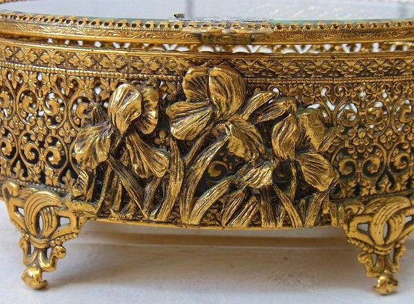 【Stylebuilt】ベベルガラス・24K・オーバル型・脚付きアンティーク・ジュエリーボックス