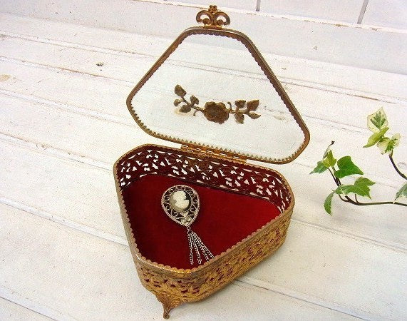 薔薇モチーフ・ベベルガラス・脚付きアンティーク・ジュエリーボックス/宝石箱 USA