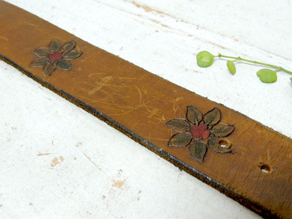 フラワー型押しデザイン・革製・70'sヴィンテージ・レザーベルト・古着 USA