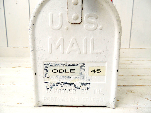 【U.S MAIL・45】USA・白色のブリキ製・ヴィンテージ・メールボックス/ポスト/郵便