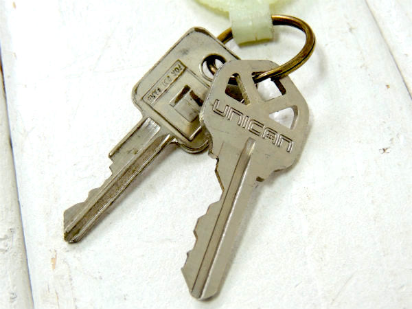 【AUTO REPAIR/自動車修理工場】キーホルダー・鍵2本付きUSA・ビンテージ・工業系