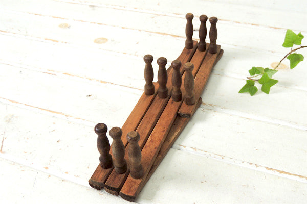 ノスタルジックな木製・ジャバラ式・壁掛けアンティーク・ハットラック/コートフック USA