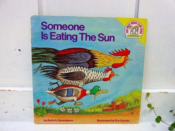 【Someone Is Eating The　Sun】70’sヴィンテージ・絵本　USA