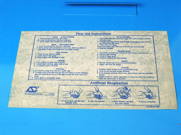 【FIRST AID】ファーストエイド・ビンテージ・大きな救急箱/メディスンキャビネット/飾り棚