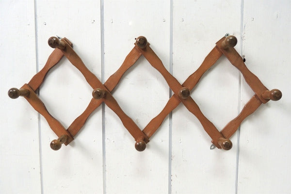 【可愛いウッドデザイン】古い木製のジャバラ式・アンティーク・ハットラック/コートフック USA