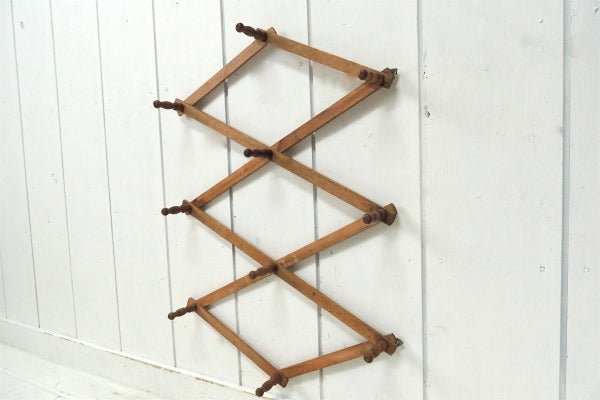 時を重ねた古い木製のジャバラ式・アンティーク・ハットラック/コートフック USA