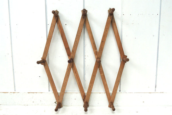 時を重ねた古い木製のジャバラ式・アンティーク・ハットラック/コートフック USA