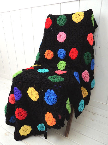 カラフルなドット柄 モチーフ編み・ハンドメイド・大判ニットブランケット グラニーブランケット 未使用