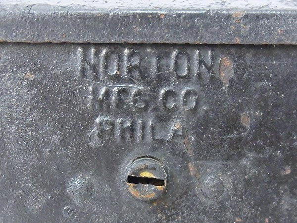 黒色のティン製・アンティーク・メールボックス/郵便受け/ポスト USA