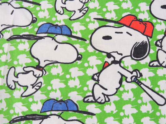【スヌーピー】SNOOPY・ベースボール柄・黄緑色・ヴィンテージ・ユーズドシーツ(ボックスタイプ)