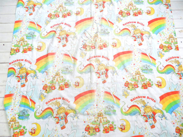 【レインボーブライト】虹・レインボーランド柄・80'sヴィンテージ・ユーズドシーツ(ボックスタイプ)