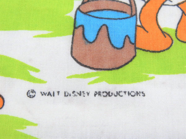 【ミッキー&フレンズ】ディズニー・レインボー柄・フラットタイプ・ヴィンテージ・ユーズドシーツ USA