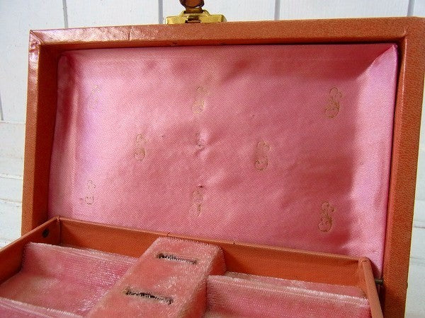 【Mele】サーモンピンク色・小さなアンティーク・ジュエリーボックス/ジュエリーケース/宝石箱
