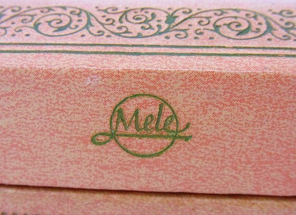 【Mele】サーモンピンク色・小さなアンティーク・ジュエリーボックス/ジュエリーケース/宝石箱