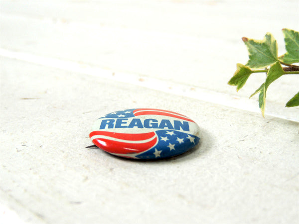 レーガン大統領 アメリカ 星条旗 ヴィンテージ・缶バッジ USA ファッションアイテム