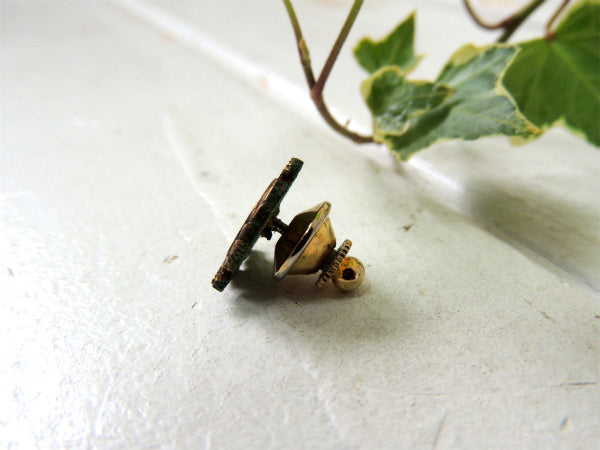 AAA・トリプルエー 自動車 カリフォルニア・AUTOMOBILE・ビンテージ・ピンバッジ・USA