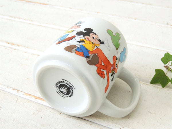【ミッキー&フレンズ】ディズニーランド・ヴィンテージ・陶器製・マグカップ/食器
