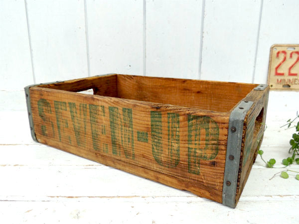 【7up】セブンアップ・LOS ANGELES・カリフォルニア・ヴィンテージ・木箱・ウッドボックス