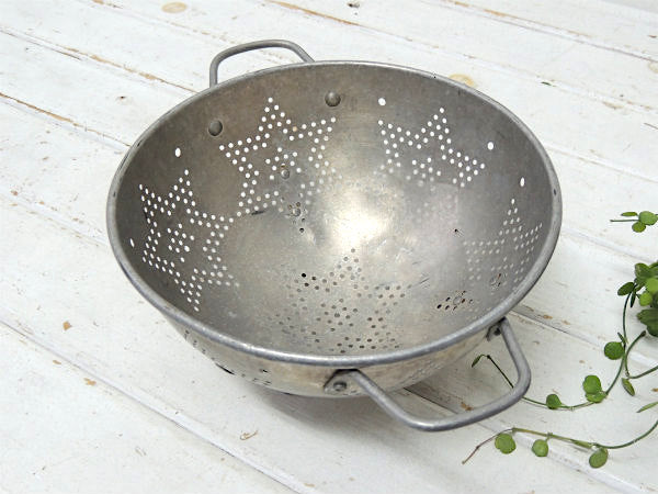 【★星モチーフ】アルミ製・ハンドル&脚付き・アンティーク・コランダー/水切りボウル USA