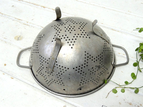【★星モチーフ】アルミ製・ハンドル&脚付き・アンティーク・コランダー/水切りボウル USA