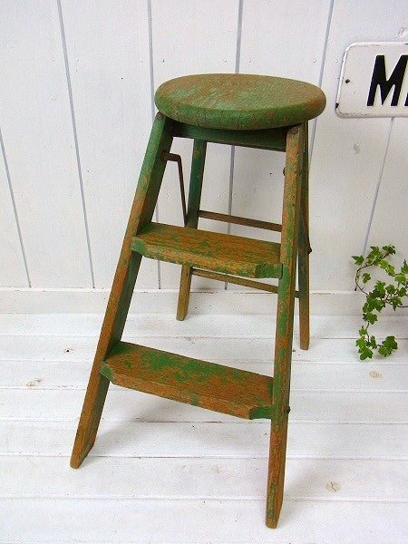 緑色の木製・アンティーク・OLDステップラダー/脚立　USA