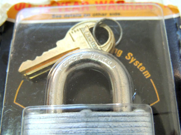 【Master・マスターロック】デッドストック・ビンテージ・南京錠・パッドロック・真鍮鍵2本