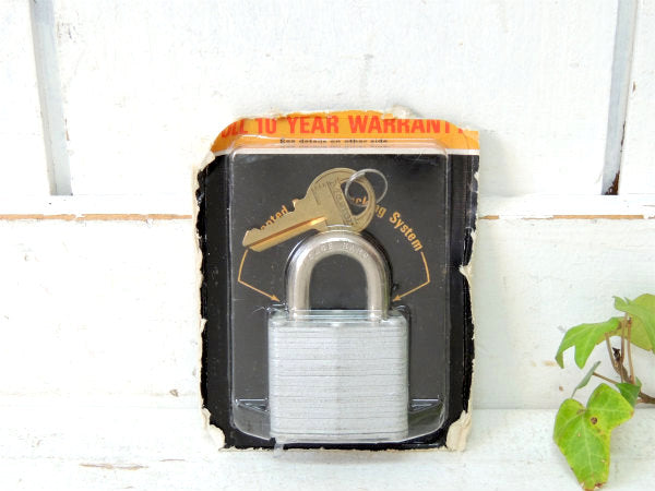 【Master・マスターロック】デッドストック・ビンテージ・南京錠・パッドロック・真鍮鍵2本